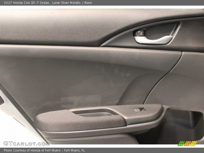 Lunar Silver Metallic / Black 2017 Honda Civic EX-T Sedan