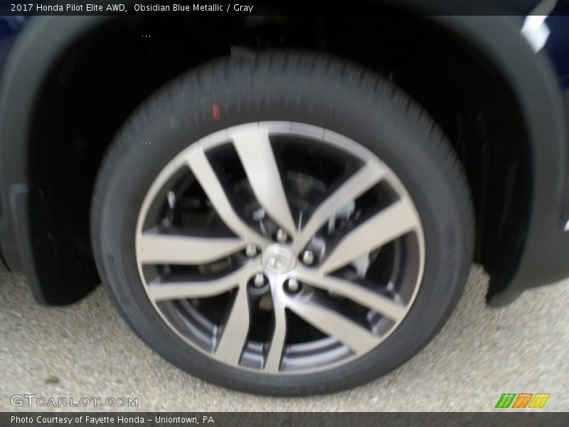 Obsidian Blue Metallic / Gray 2017 Honda Pilot Elite AWD