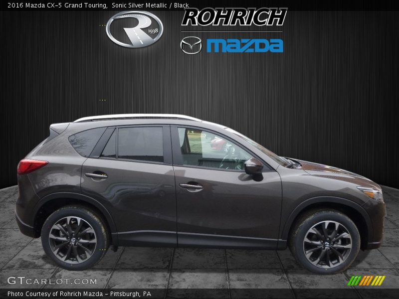 Sonic Silver Metallic / Black 2016 Mazda CX-5 Grand Touring
