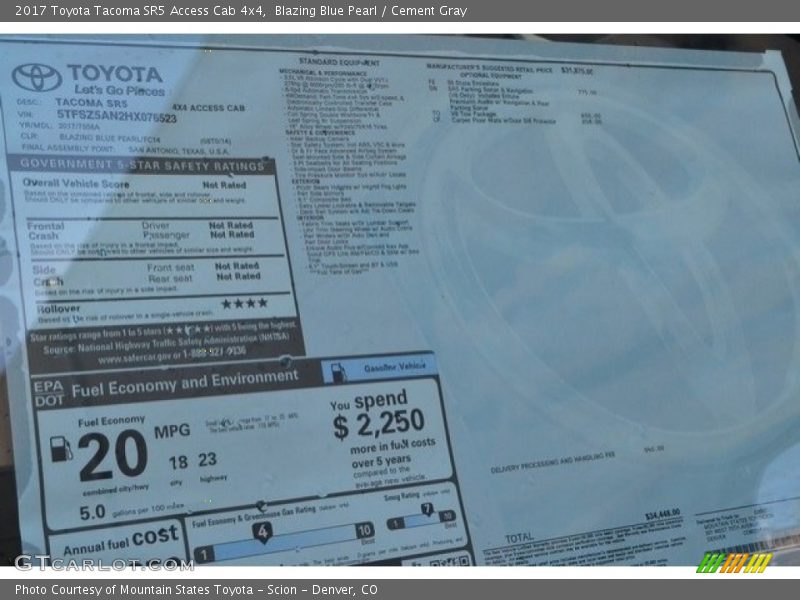 Blazing Blue Pearl / Cement Gray 2017 Toyota Tacoma SR5 Access Cab 4x4