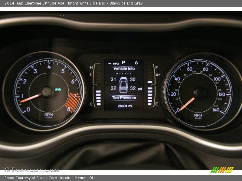 Bright White / Iceland - Black/Iceland Gray 2014 Jeep Cherokee Latitude 4x4