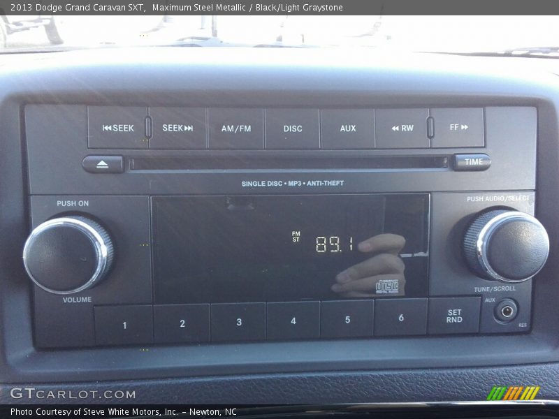 Maximum Steel Metallic / Black/Light Graystone 2013 Dodge Grand Caravan SXT