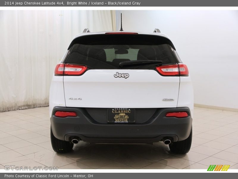 Bright White / Iceland - Black/Iceland Gray 2014 Jeep Cherokee Latitude 4x4