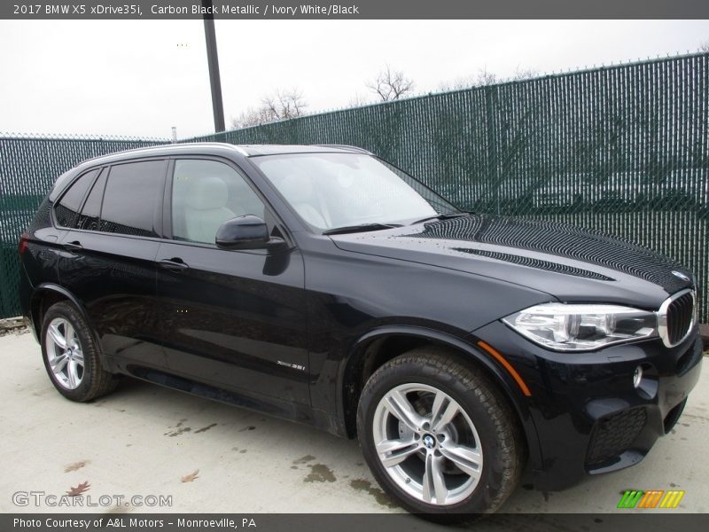 Front 3/4 View of 2017 X5 xDrive35i