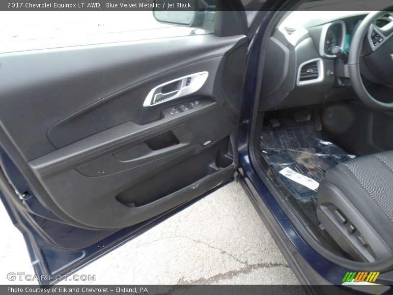 Blue Velvet Metallic / Jet Black 2017 Chevrolet Equinox LT AWD