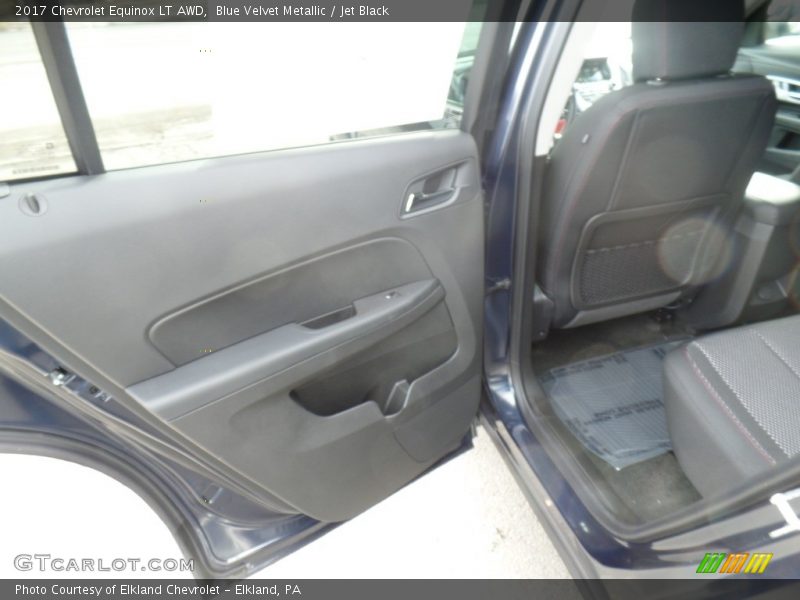 Blue Velvet Metallic / Jet Black 2017 Chevrolet Equinox LT AWD