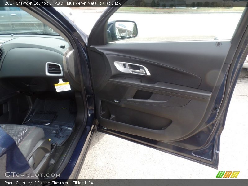 Blue Velvet Metallic / Jet Black 2017 Chevrolet Equinox LT AWD