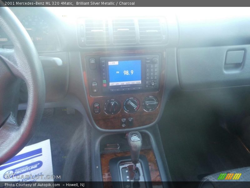 Brilliant Silver Metallic / Charcoal 2001 Mercedes-Benz ML 320 4Matic