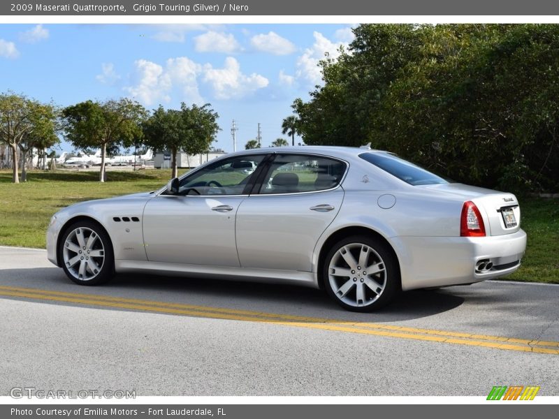 Grigio Touring (Silver) / Nero 2009 Maserati Quattroporte