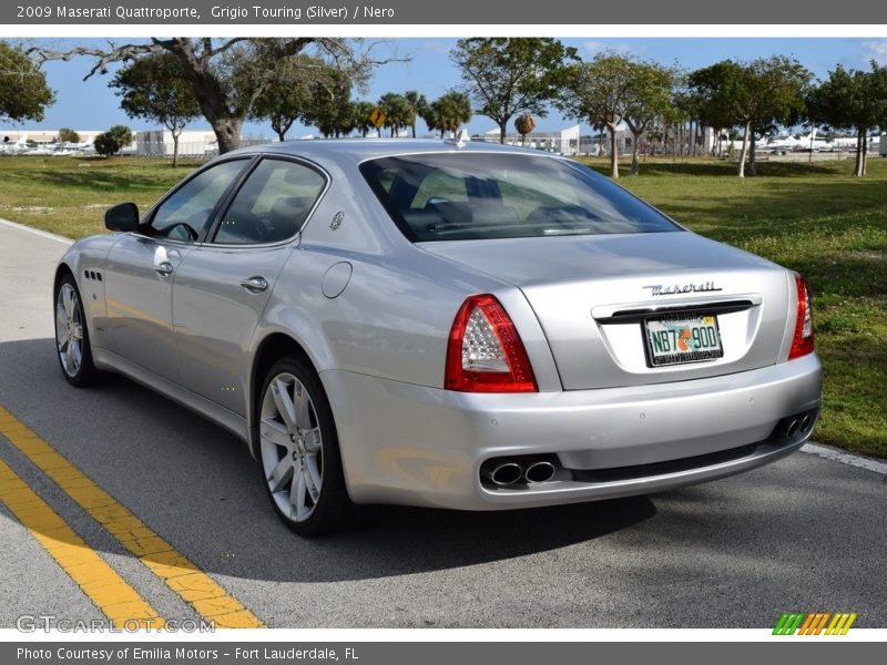 Grigio Touring (Silver) / Nero 2009 Maserati Quattroporte