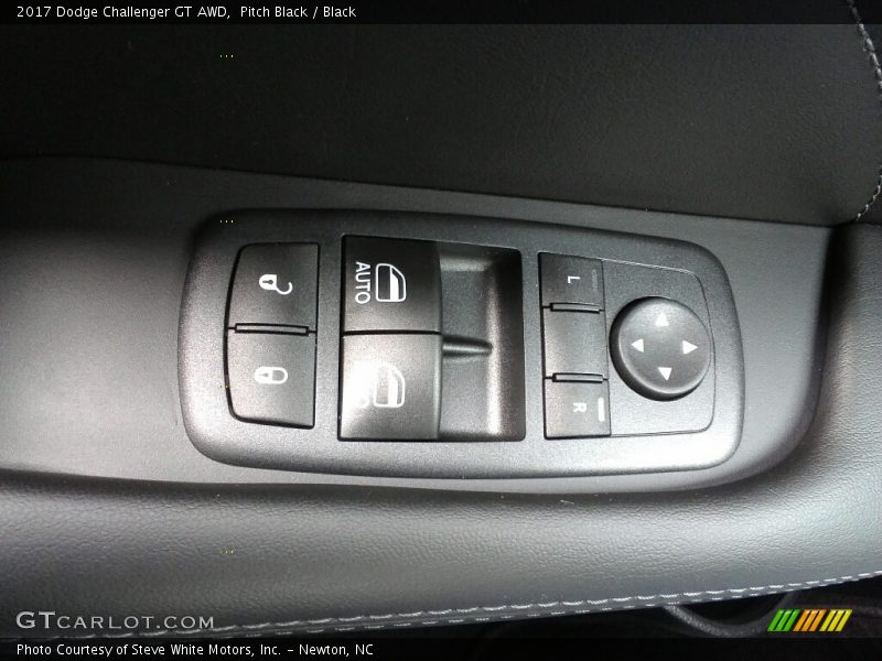 Controls of 2017 Challenger GT AWD