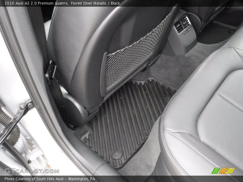 Florett Silver Metallic / Black 2016 Audi A3 2.0 Premium quattro