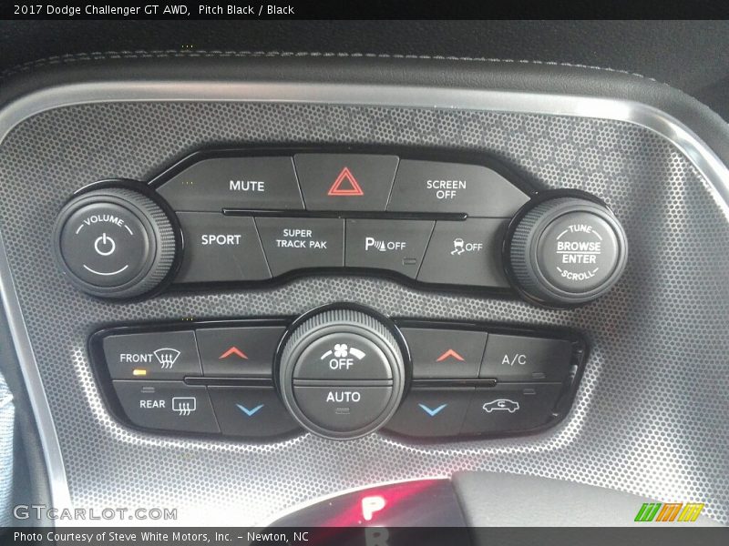 Controls of 2017 Challenger GT AWD