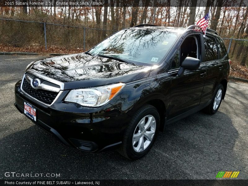 Crystal Black Silica / Black 2015 Subaru Forester 2.5i
