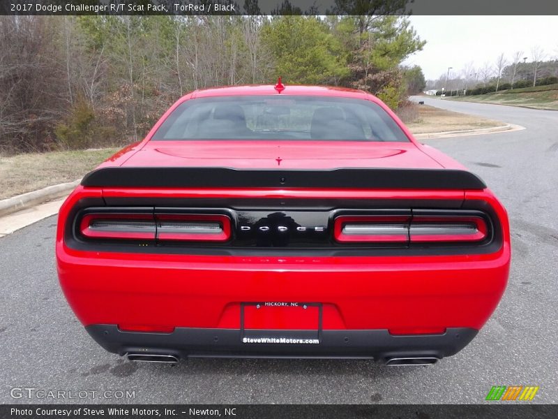 TorRed / Black 2017 Dodge Challenger R/T Scat Pack
