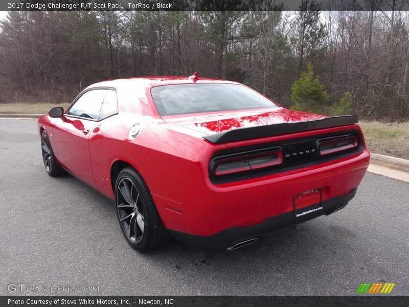 TorRed / Black 2017 Dodge Challenger R/T Scat Pack