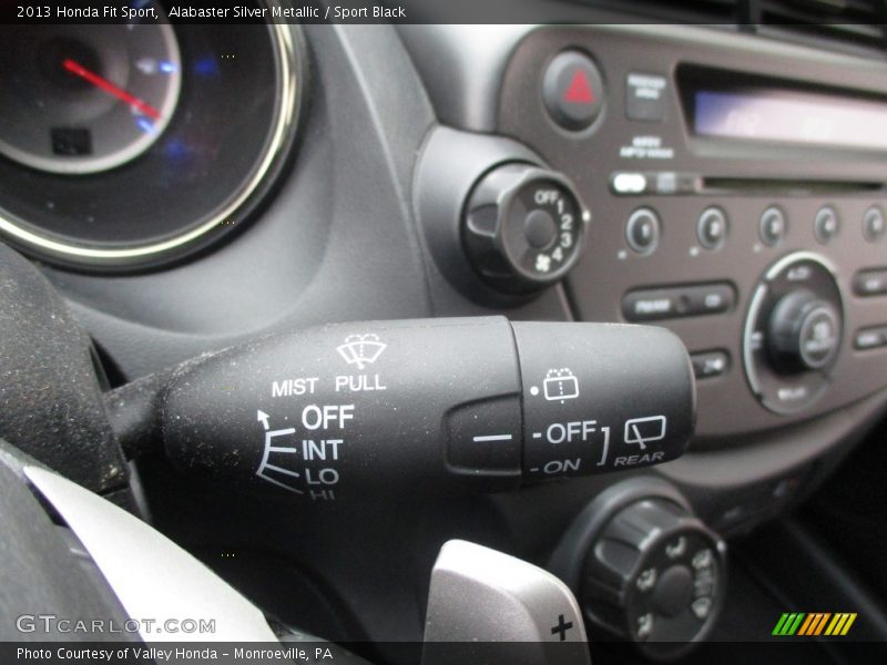 Alabaster Silver Metallic / Sport Black 2013 Honda Fit Sport