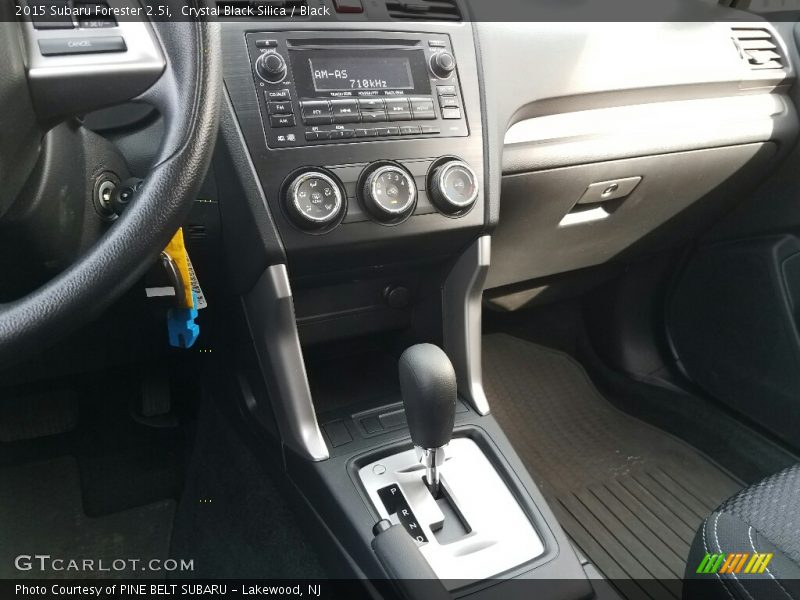 Crystal Black Silica / Black 2015 Subaru Forester 2.5i