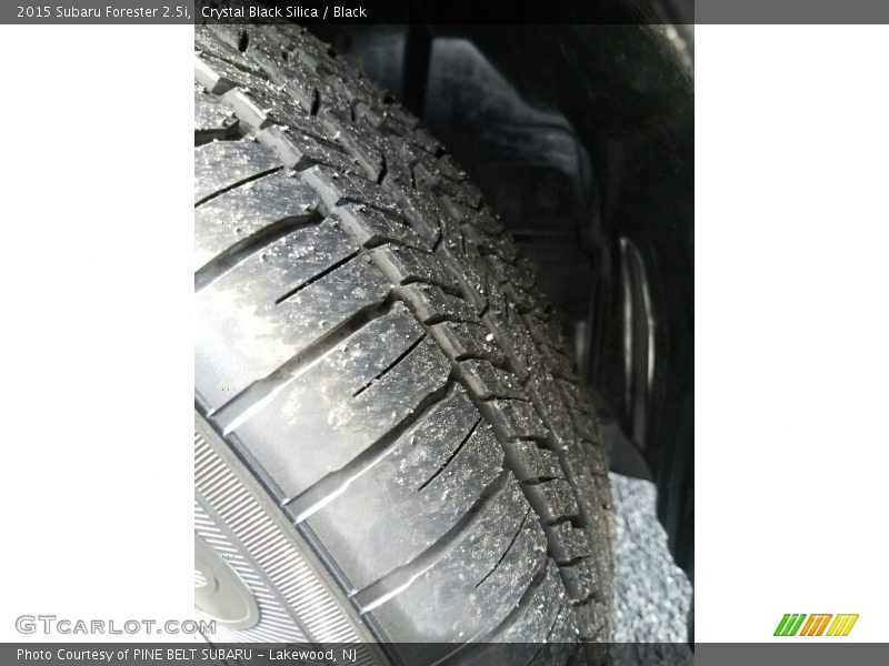 Crystal Black Silica / Black 2015 Subaru Forester 2.5i