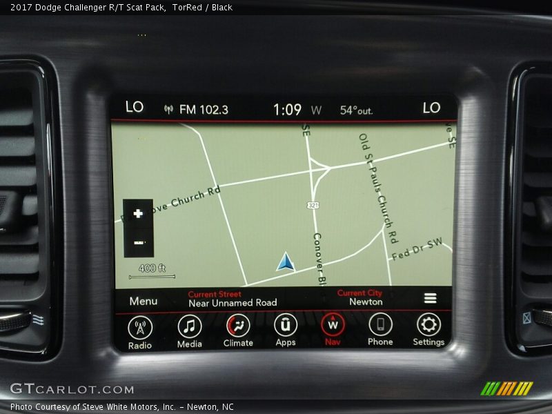 Navigation of 2017 Challenger R/T Scat Pack
