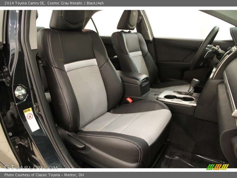 Cosmic Gray Metallic / Black/Ash 2014 Toyota Camry SE