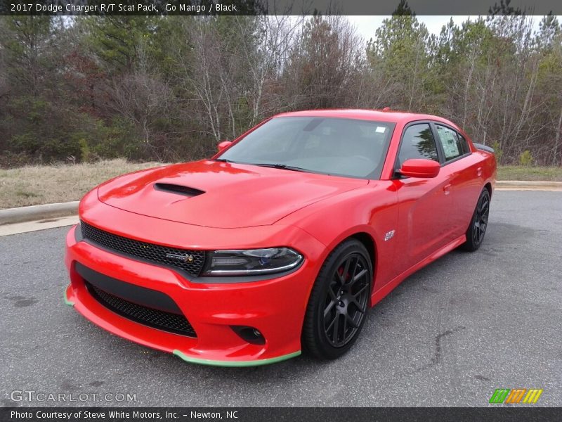 Go Mango / Black 2017 Dodge Charger R/T Scat Pack