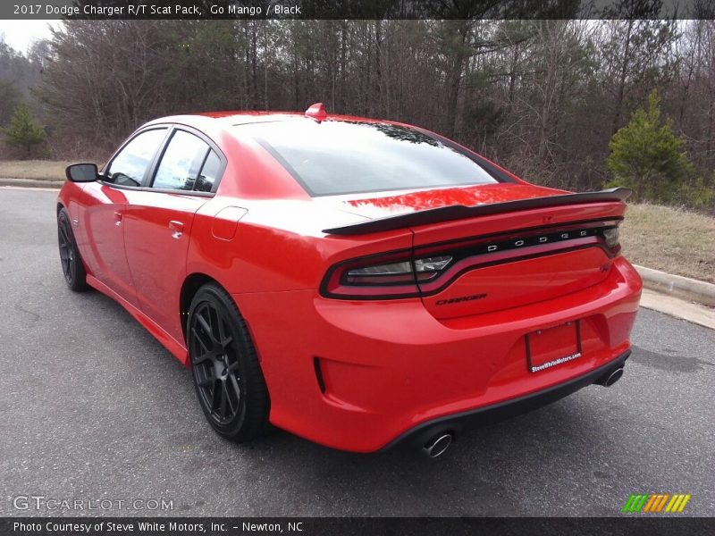 Go Mango / Black 2017 Dodge Charger R/T Scat Pack
