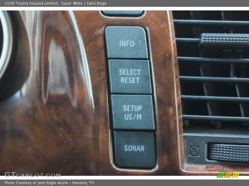 Super White / Sand Beige 2008 Toyota Sequoia Limited