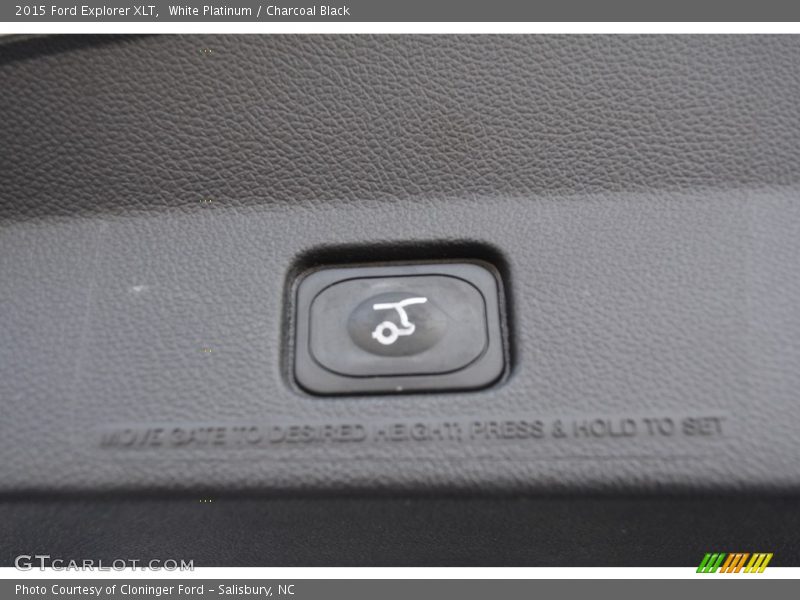 White Platinum / Charcoal Black 2015 Ford Explorer XLT
