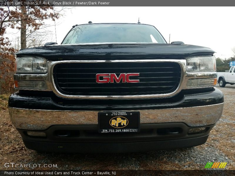 Onyx Black / Pewter/Dark Pewter 2005 GMC Yukon SLT 4x4
