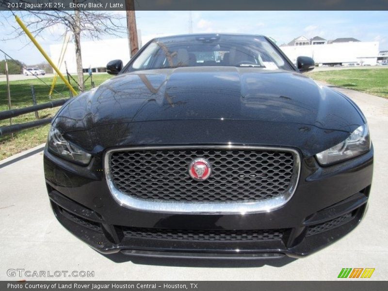 Ebony Black / Latte 2017 Jaguar XE 25t