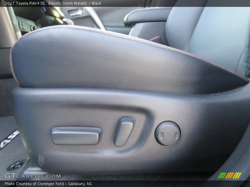 Electric Storm Metallic / Black 2017 Toyota RAV4 SE