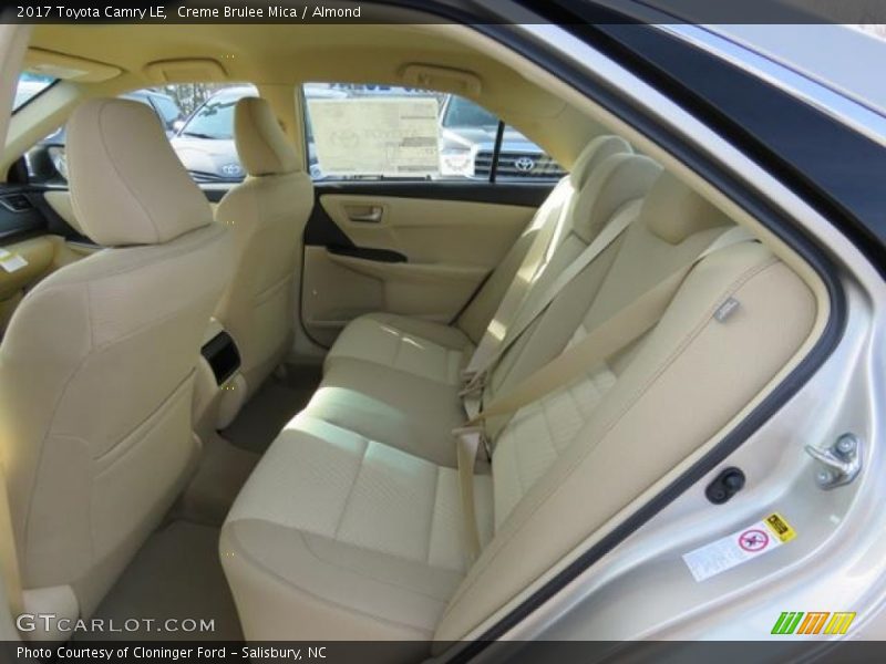Creme Brulee Mica / Almond 2017 Toyota Camry LE