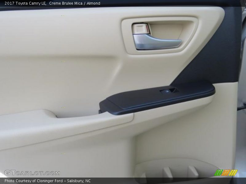 Creme Brulee Mica / Almond 2017 Toyota Camry LE