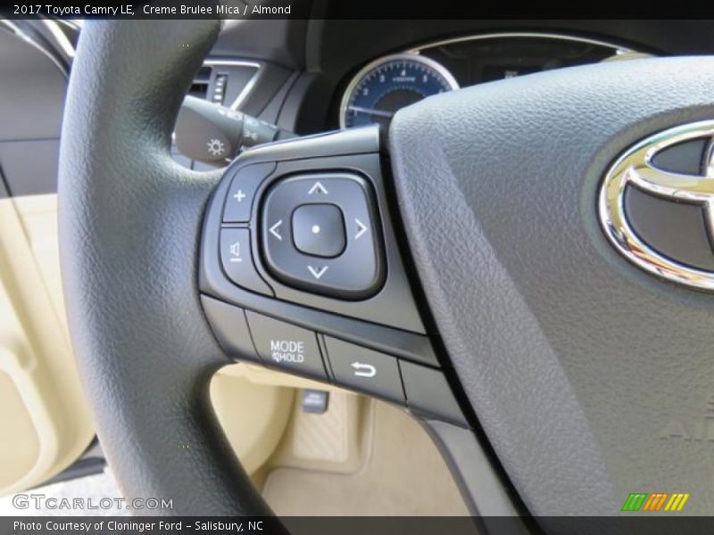 Creme Brulee Mica / Almond 2017 Toyota Camry LE