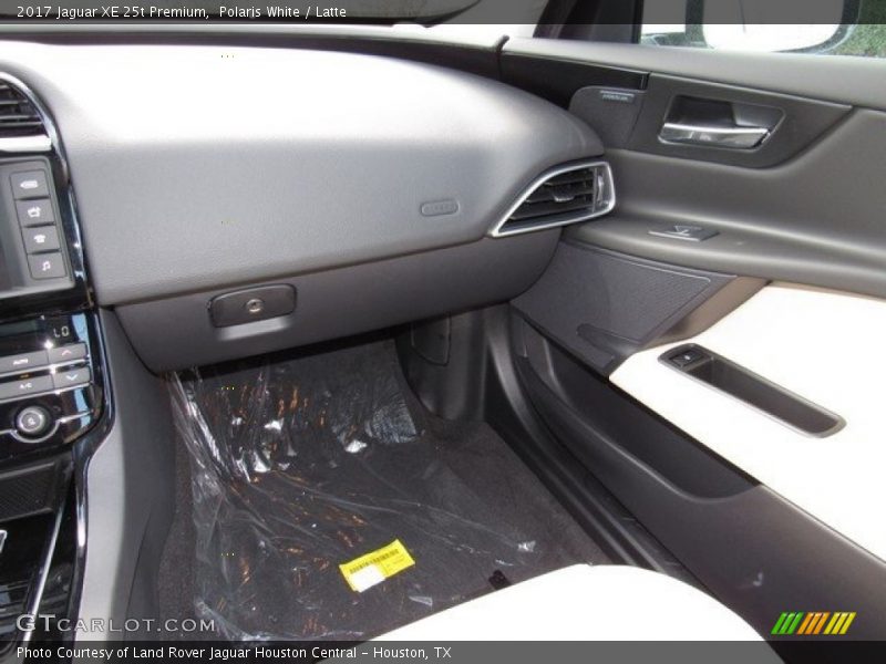 Polaris White / Latte 2017 Jaguar XE 25t Premium