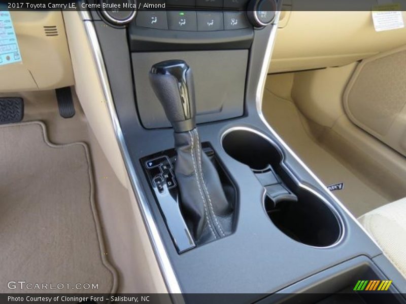 Creme Brulee Mica / Almond 2017 Toyota Camry LE