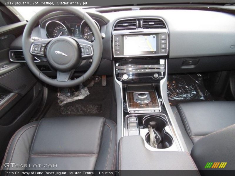 Glacier White / Jet 2017 Jaguar XE 25t Prestige