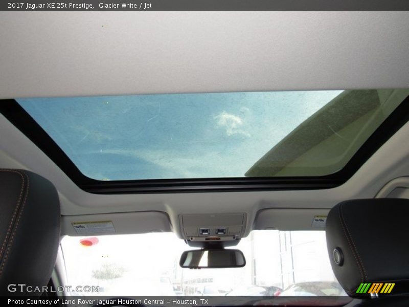 Glacier White / Jet 2017 Jaguar XE 25t Prestige