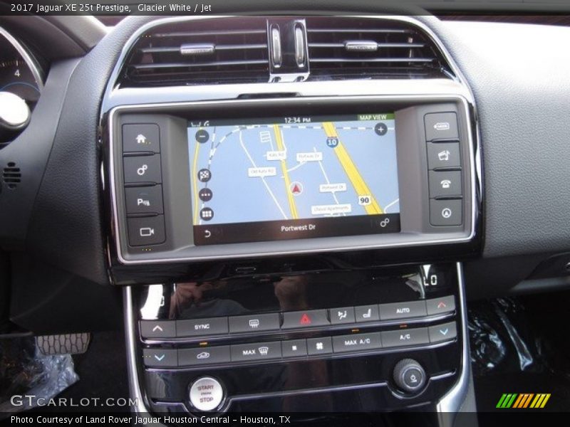 Navigation of 2017 XE 25t Prestige