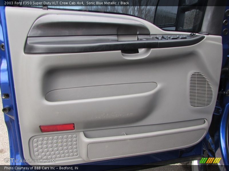 Sonic Blue Metallic / Black 2003 Ford F350 Super Duty XLT Crew Cab 4x4