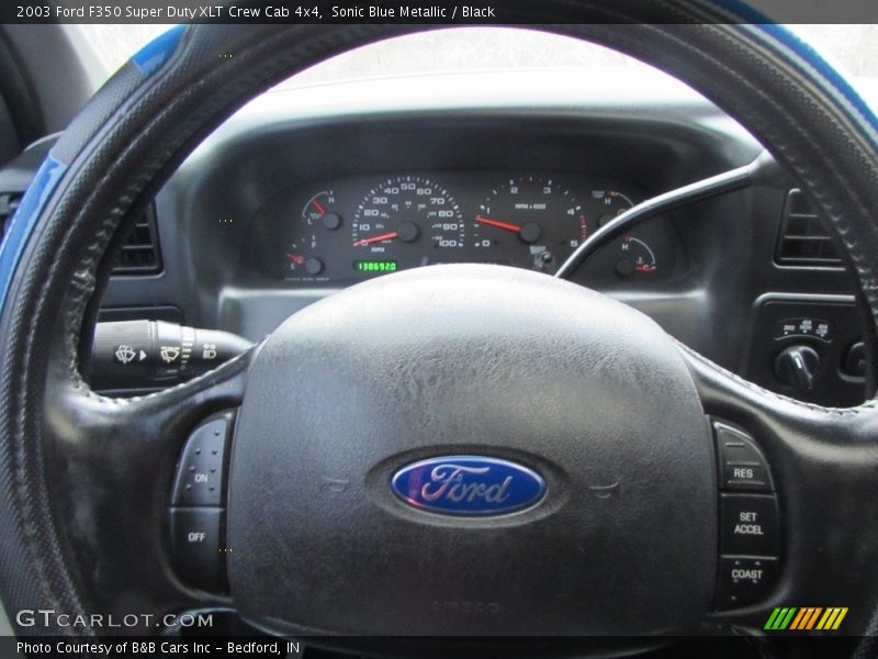 Sonic Blue Metallic / Black 2003 Ford F350 Super Duty XLT Crew Cab 4x4