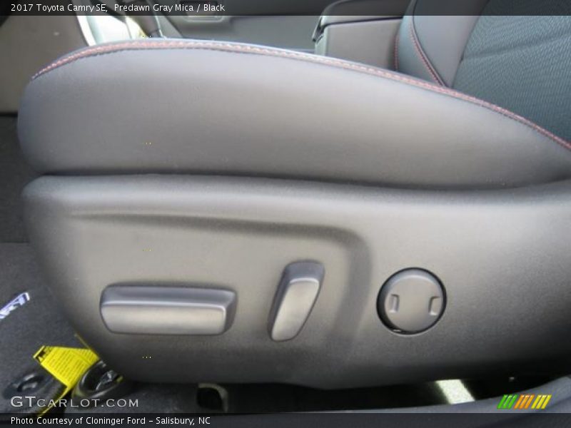 Predawn Gray Mica / Black 2017 Toyota Camry SE