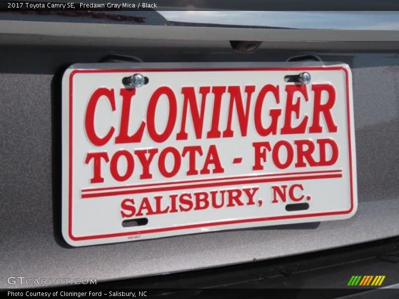 Predawn Gray Mica / Black 2017 Toyota Camry SE