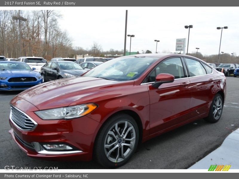 Ruby Red / Ebony 2017 Ford Fusion SE