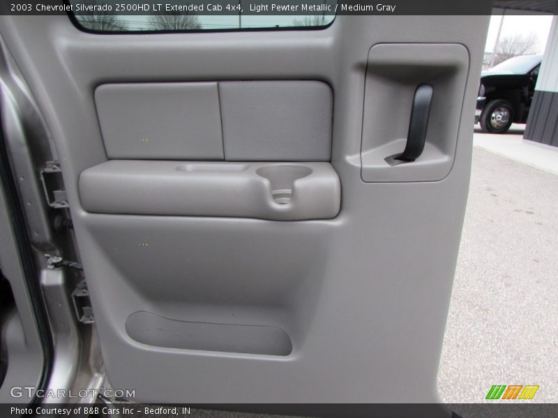 Light Pewter Metallic / Medium Gray 2003 Chevrolet Silverado 2500HD LT Extended Cab 4x4