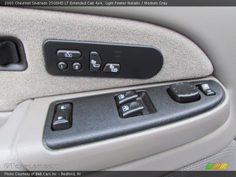 Light Pewter Metallic / Medium Gray 2003 Chevrolet Silverado 2500HD LT Extended Cab 4x4