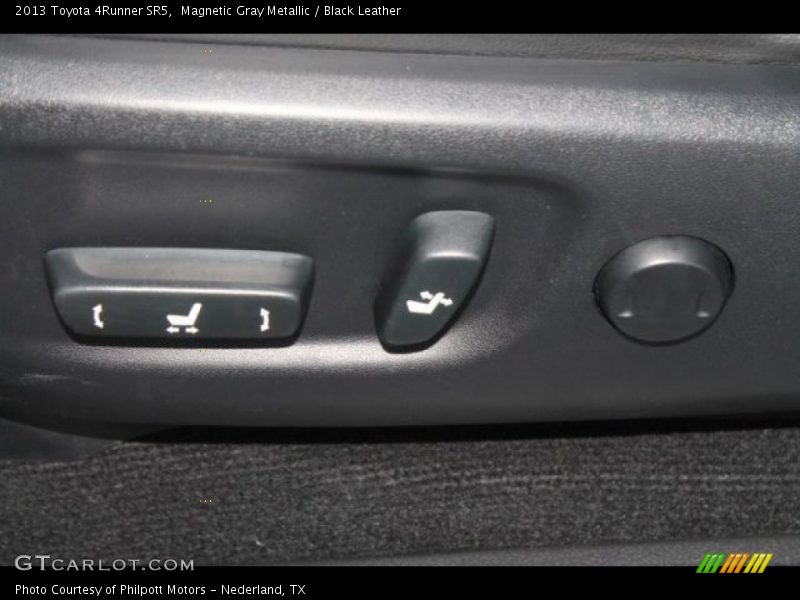 Magnetic Gray Metallic / Black Leather 2013 Toyota 4Runner SR5