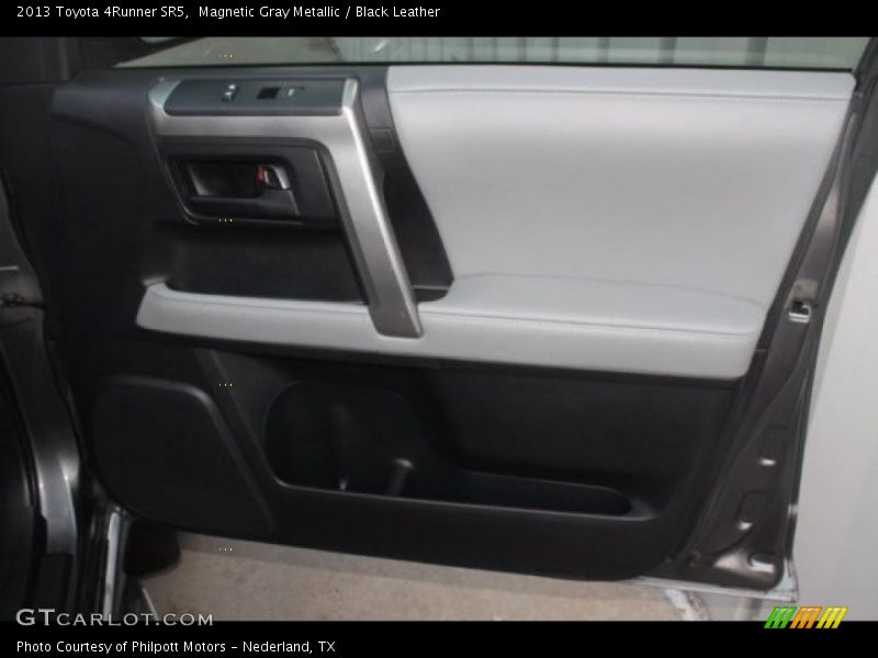 Magnetic Gray Metallic / Black Leather 2013 Toyota 4Runner SR5