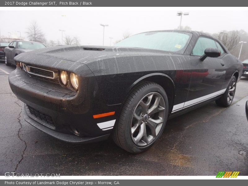 Pitch Black / Black 2017 Dodge Challenger SXT